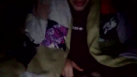 Snapshot of bigdickdangles472924 chatting on December 2, 10:27 pm bigdickdangles472924 online show from December 2, 10:27 pm