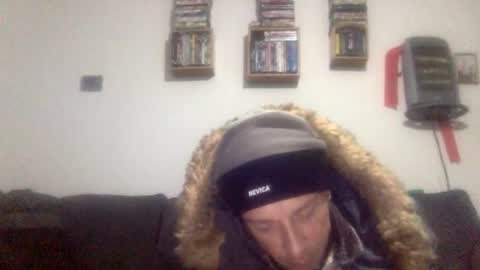 Snapshot of bigdickdangles472924 chatting on February 13, 10:28 pm bigdickdangles472924 online show from February 13, 10:28 pm
