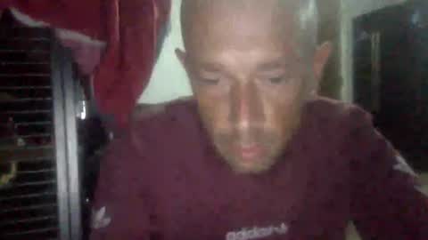 Snapshot of bigdickdangles472924 chatting on July 16, 10:05 pm bigdickdangles472924 online show from July 16, 10:05 pm