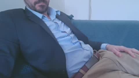 bigcocky online show from February 14, 2:25 pm