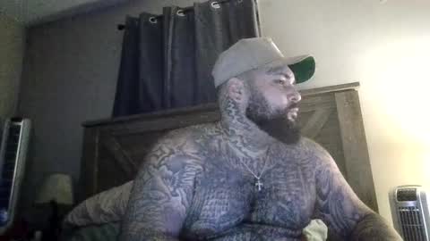 bigdickrican94 online show from December 15, 10:25 pm