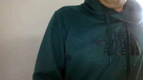 Snapshot of bigdickshowoff9877 chatting on December 16, 6:57 pm Bigdickshowoff9877 online show from December 16, 6:57 pm