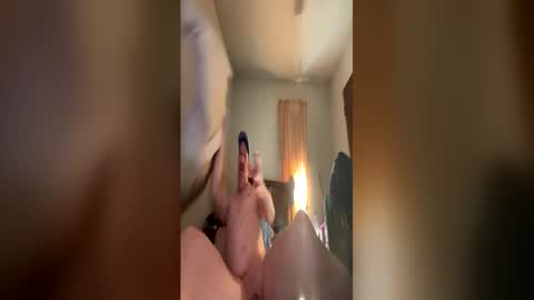 Snapshot of bigdicktxassfucker chatting on June 21, 9:34 am bigdicktxassfucker online show from June 21, 9:34 am