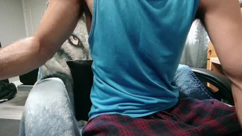 Snapshot of bigdickyduby chatting on December 12, 5:31 am George Forest Dickyduby on all Socials online show from December 12, 5:31 am