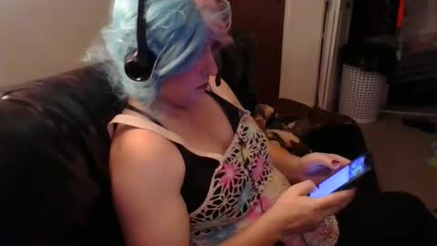 Snapshot of bigdogmattiets chatting on November 23, 3:39 am Madelyn online show from November 23, 3:39 am