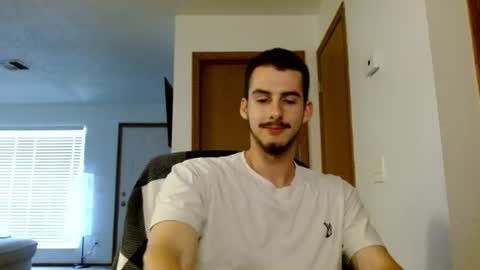 Snapshot of biggerbradd chatting on June 9, 10:54 pm biggerbradd online show from June 9, 10:54 pm