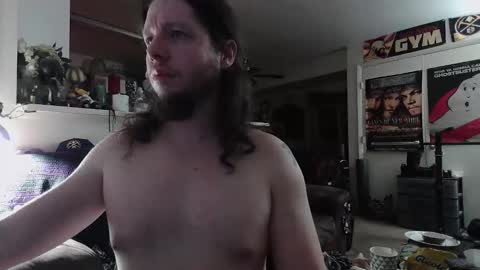 biggerisbetter21 online show from November 18, 7:46 am