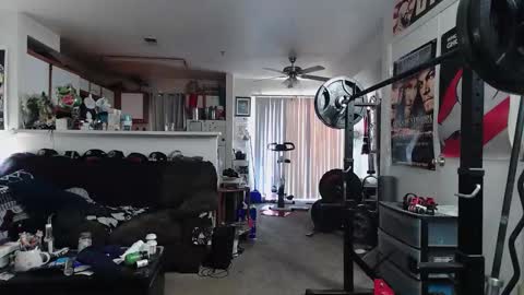 biggerisbetter21 online show from March 9, 6:12 pm