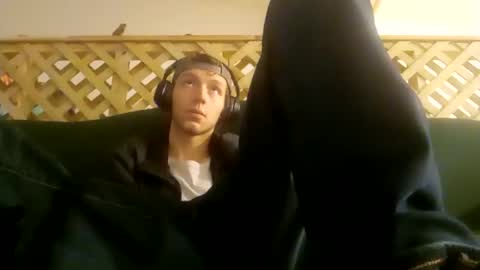 Snapshot of biggestboiiii chatting on January 30, 12:18 am biggestboiiii online show from January 30, 12:18 am