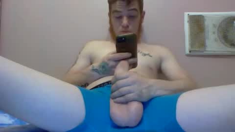 Snapshot of biggingerdick04 chatting on November 25, 3:28 am biggingerdick04 online show from November 25, 3:28 am
