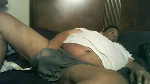 Snapshot of biggyscorpio chatting on December 13, 10:30 am biggyscorpio online show from December 13, 10:30 am