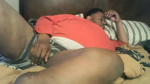 Snapshot of biggyscorpio chatting on December 23, 7:06 am biggyscorpio online show from December 23, 7:06 am