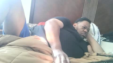 Snapshot of biggyscorpio chatting on January 3, 3:55 pm biggyscorpio online show from January 3, 3:55 pm