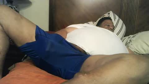 Snapshot of biggyscorpio chatting on January 14, 4:04 am biggyscorpio online show from January 14, 4:04 am