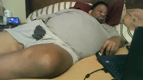 Snapshot of biggyscorpio chatting on February 7, 11:55 pm biggyscorpio online show from February 7, 11:55 pm