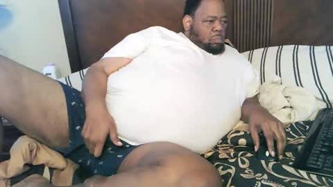 Snapshot of biggyscorpio chatting on September 9, 3:00 pm biggyscorpio online show from September 9, 3:00 pm