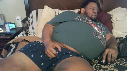 Snapshot of biggyscorpio chatting on September 11, 10:43 pm biggyscorpio online show from September 11, 10:43 pm