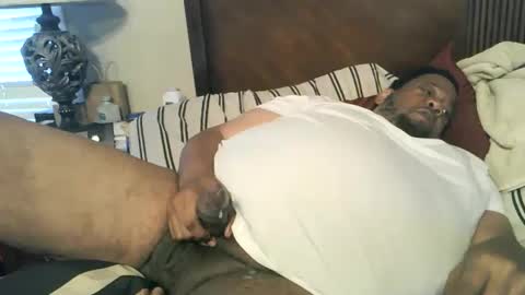 Snapshot of biggyscorpio chatting on October 8, 9:45 pm biggyscorpio online show from October 8, 9:45 pm