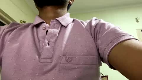 Snapshot of bighandsomesatisfy chatting on December 29, 2:21 pm bighandsomesatisfy online show from December 29, 2:21 pm