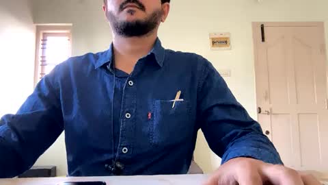 Snapshot of bighandsomesatisfy chatting on January 1, 9:49 am bighandsomesatisfy online show from January 1, 9:49 am