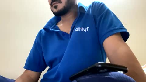 Snapshot of bighandsomesatisfy chatting on January 17, 3:11 pm bighandsomesatisfy online show from January 17, 3:11 pm