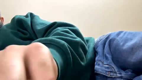 Snapshot of bighandsomesatisfy chatting on January 26, 1:41 am bighandsomesatisfy online show from January 26, 1:41 am