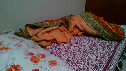 Snapshot of bighandsomesatisfy chatting on January 29, 2:40 am bighandsomesatisfy online show from January 29, 2:40 am