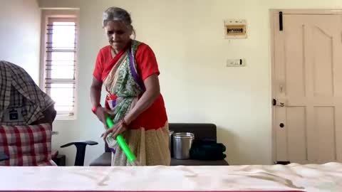 Snapshot of bighandsomesatisfy chatting on February 9, 8:22 am bighandsomesatisfy online show from February 9, 8:22 am