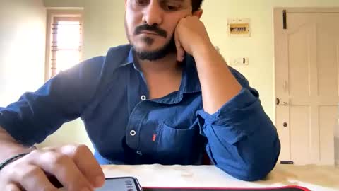 Snapshot of bighandsomesatisfy chatting on February 9, 11:25 am bighandsomesatisfy online show from February 9, 11:25 am