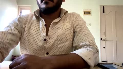 Snapshot of bighandsomesatisfy chatting on February 15, 11:06 am bighandsomesatisfy online show from February 15, 11:06 am