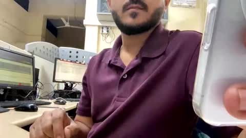 bighandsomesatisfy online show from February 15, 4:14 pm