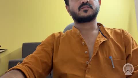 bighandsomesatisfy online show from June 11, 4:16 pm