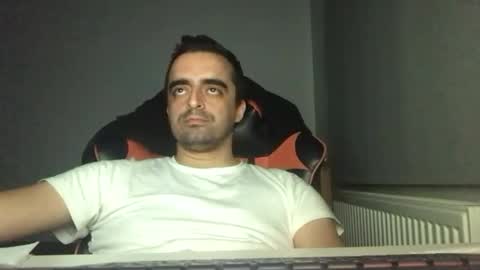 bighead3dcock online show from December 4, 5:10 pm