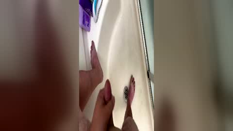 bigheaded447cock online show from June 14, 1:24 pm