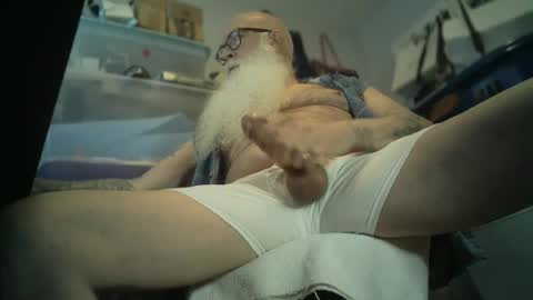 bigjeff01 online show from June 14, 2:08 pm