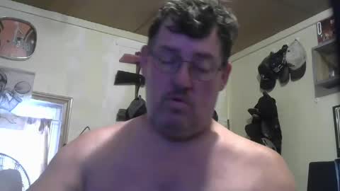 Snapshot of bigjohn41000 chatting on September 13, 8:08 pm bigjohn41000 online show from September 13, 8:08 pm