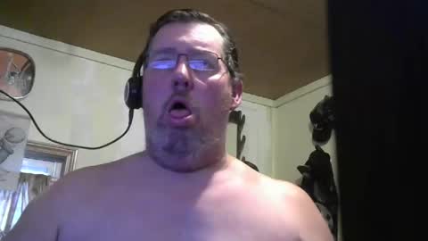 Snapshot of bigjohn41000 chatting on October 22, 9:36 pm bigjohn41000 online show from October 22, 9:36 pm