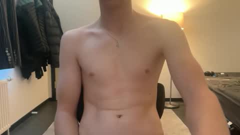 bigleor online show from February 19, 12:01 pm