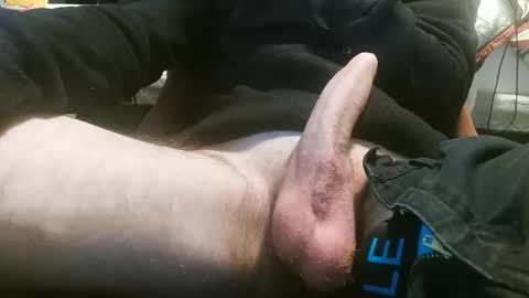 Snapshot of biglongboycock2001 chatting on December 1, 12:54 pm BigBoy online show from December 1, 12:54 pm