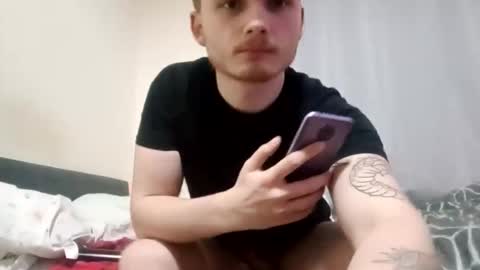 Snapshot of biglove126596 chatting on December 20, 8:16 pm biglove126596 online show from December 20, 8:16 pm