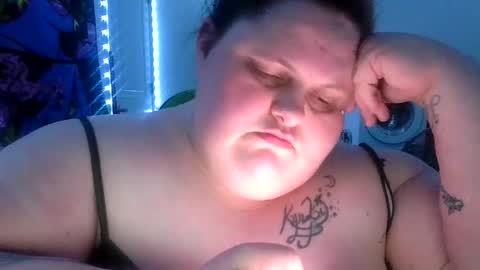 Snapshot of bigmama91 chatting on October 20, 1:00 pm bigmama91 online show from October 20, 1:00 pm