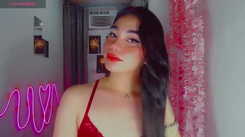 kiaaannaaaa online show from April 23, 1:51 am