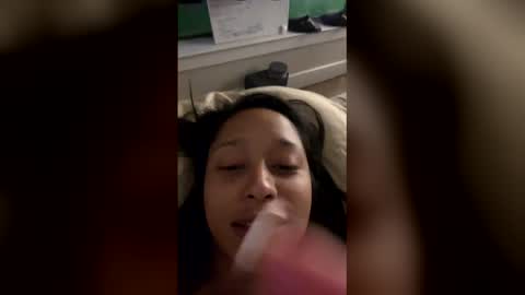 bignaturalmami online show from May 18, 5:13 am