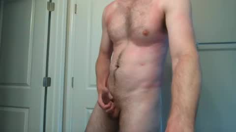 Snapshot of bigntall240 chatting on June 22, 7:33 pm bigntall240 online show from June 22, 7:33 pm