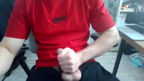 Snapshot of bigpolishdick12345 chatting on January 13, 10:58 am bigpolishdick12345 online show from January 13, 10:58 am