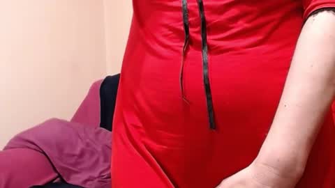 Snapshot of bigpussylipskiss chatting on January 5, 2:27 am Sophia online show from January 5, 2:27 am