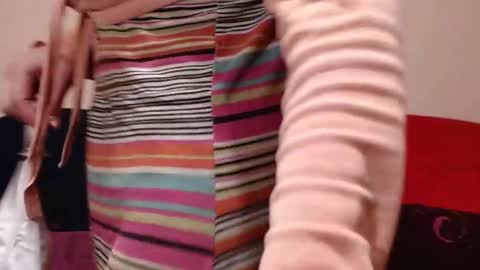 Snapshot of bigpussylipskiss chatting on January 19, 1:10 am Sophia online show from January 19, 1:10 am