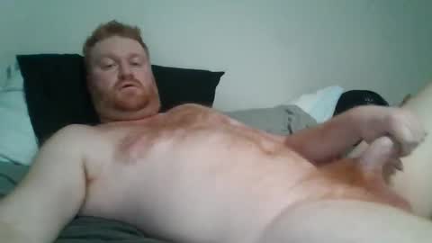 Snapshot of bigred92899 chatting on March 5, 12:50 am bigred92899 online show from March 5, 12:50 am