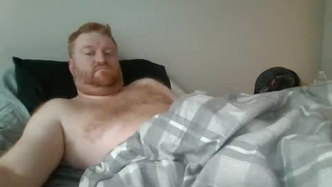 Snapshot of bigred92899 chatting on March 6, 5:09 pm bigred92899 online show from March 6, 5:09 pm