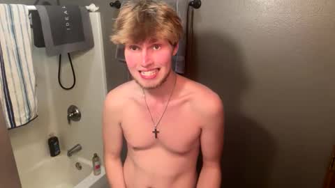 bigskinnyboyshh online show from November 11, 12:10 am